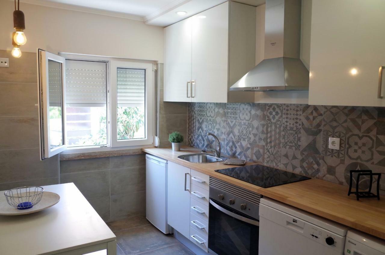 Lisbon Beach Apartments 3 กอสตา ดา กาปาริกา ภายนอก รูปภาพ
