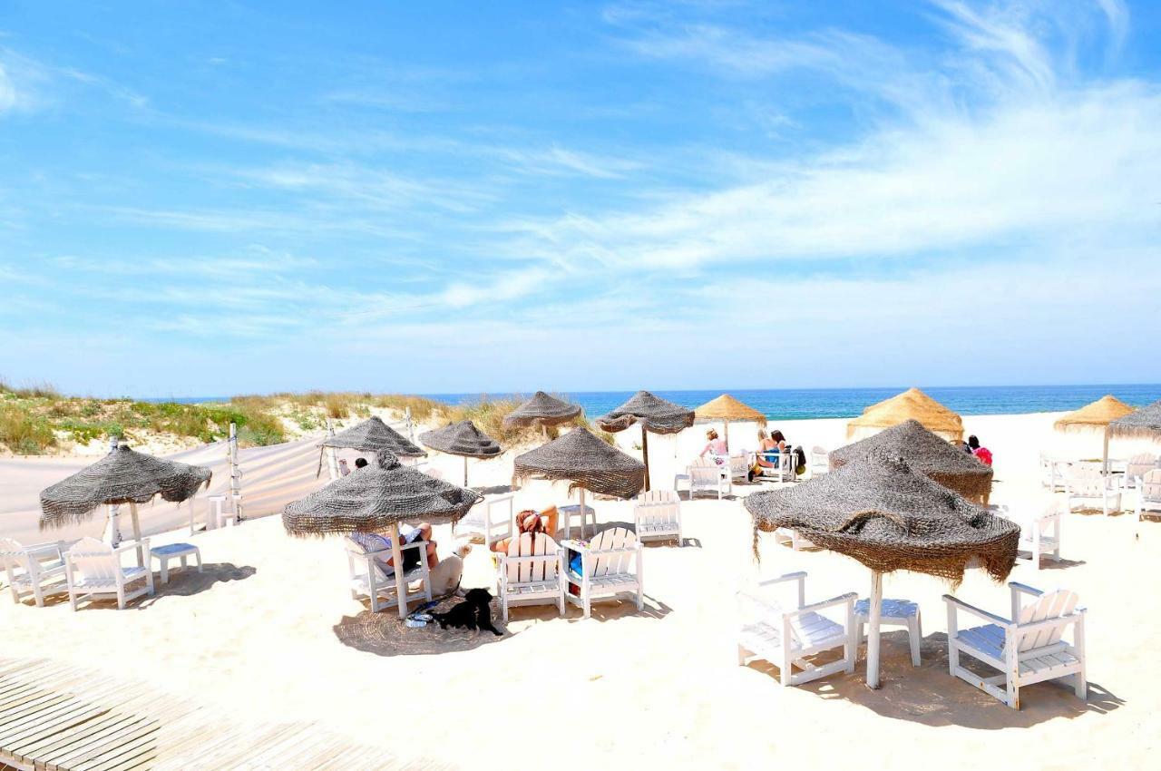Lisbon Beach Apartments 3 กอสตา ดา กาปาริกา ภายนอก รูปภาพ
